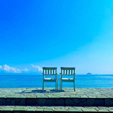 なにもない幸せな島のリトリート宿 The Bonds Matsuyama  Exteriör bild