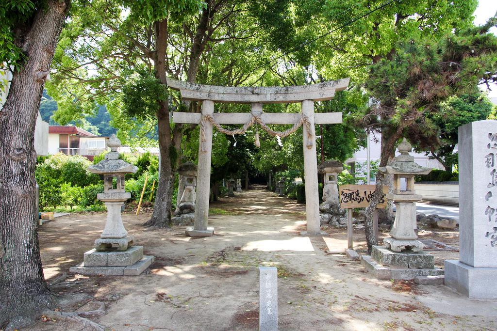 なにもない幸せな島のリトリート宿 The Bonds Matsuyama  Exteriör bild