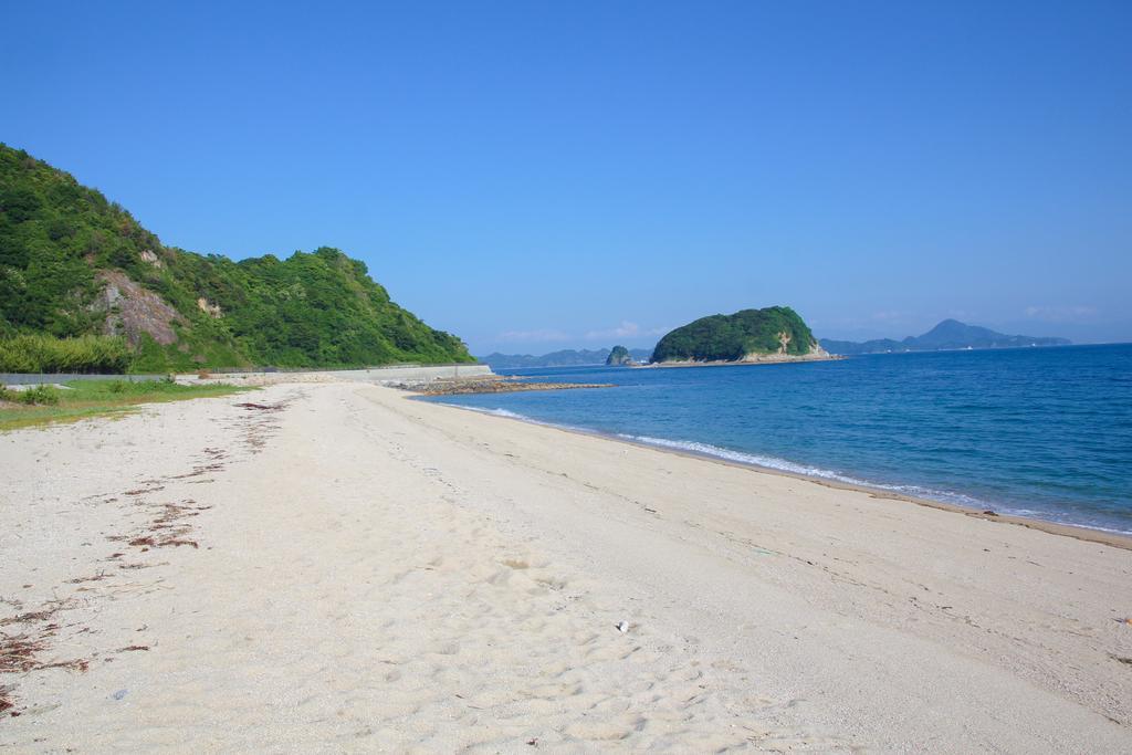 なにもない幸せな島のリトリート宿 The Bonds Matsuyama  Exteriör bild