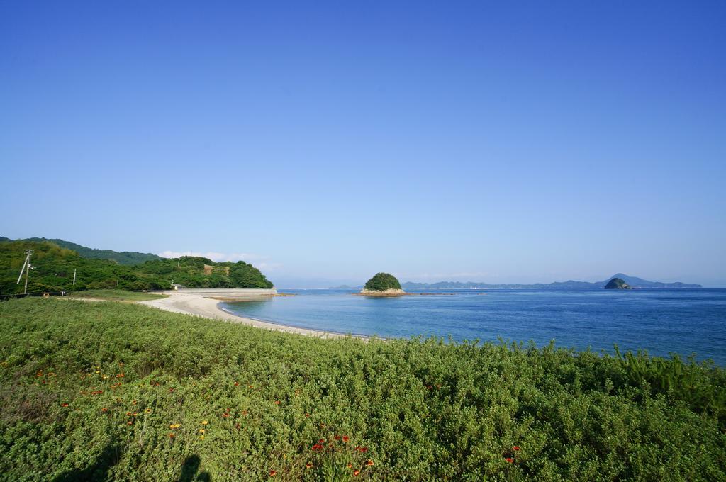 なにもない幸せな島のリトリート宿 The Bonds Matsuyama  Exteriör bild